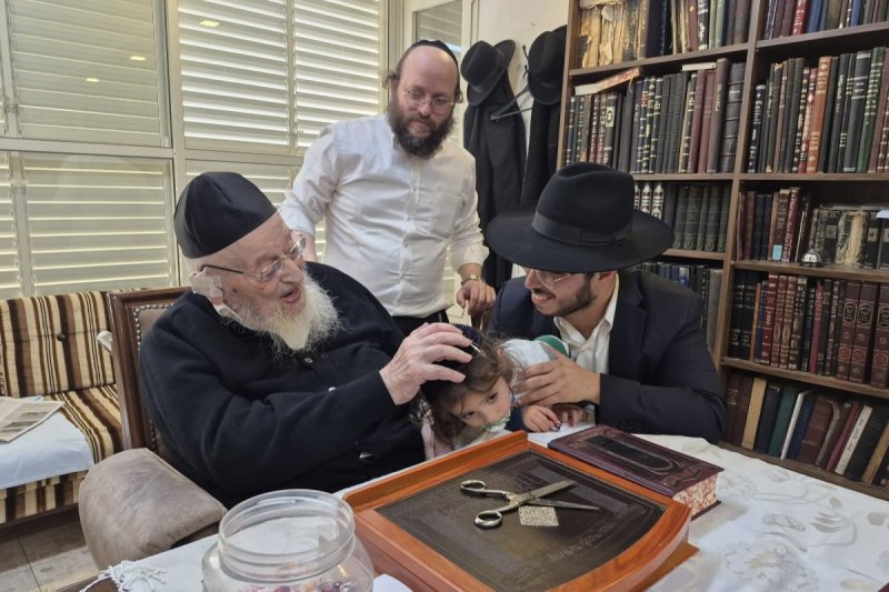 באדיבות המצלם