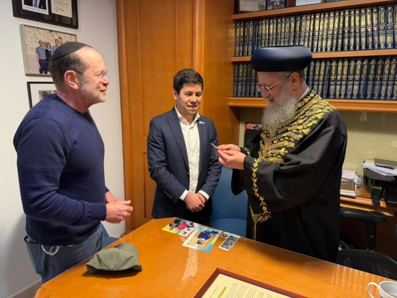 באדיבות המצלם