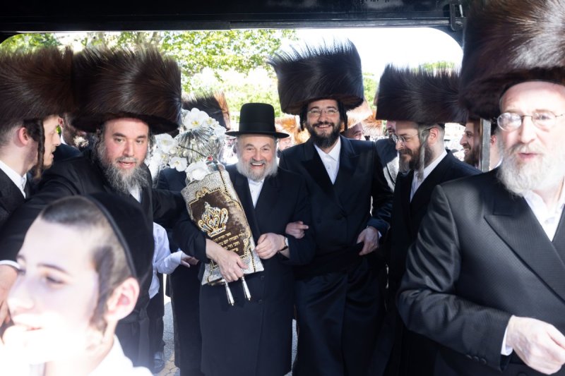 אברומי בלום