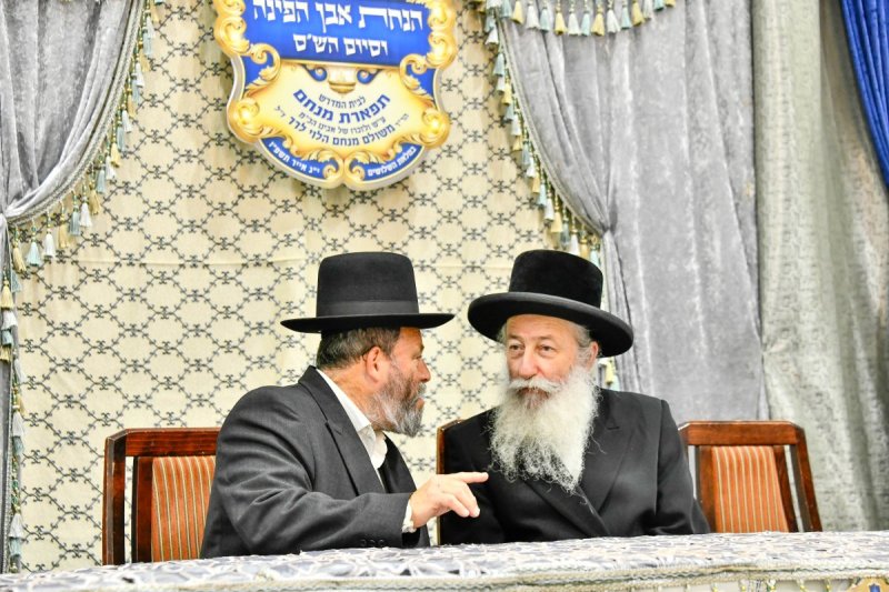 באדיבות המצלם