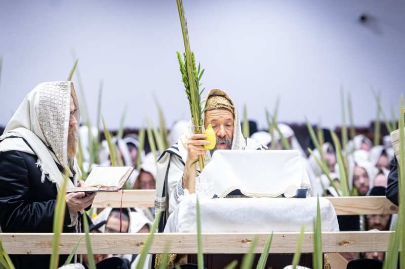האחים לאנטשעווסקי ואייזיק ג.
