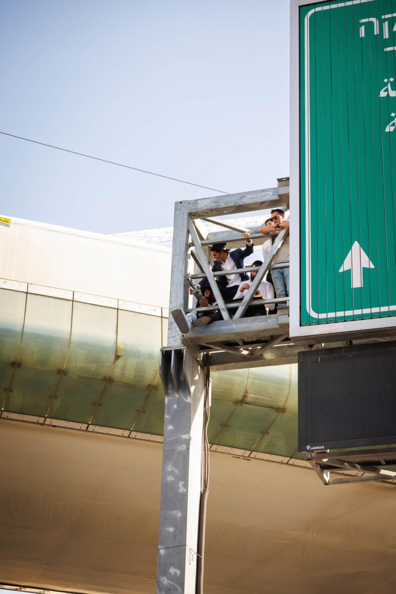 דניאל נפוסי ודוד מנדלסון