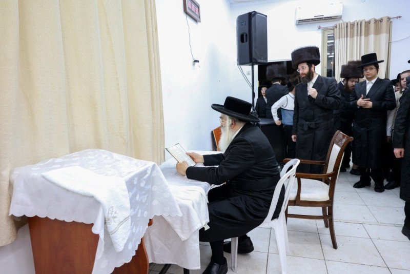 באדיבות המצלם