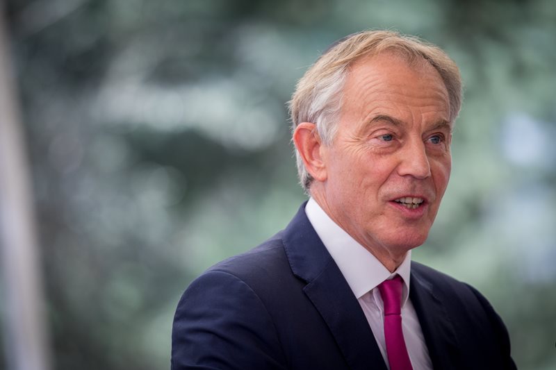 יונתן זינדל, פלאש 90