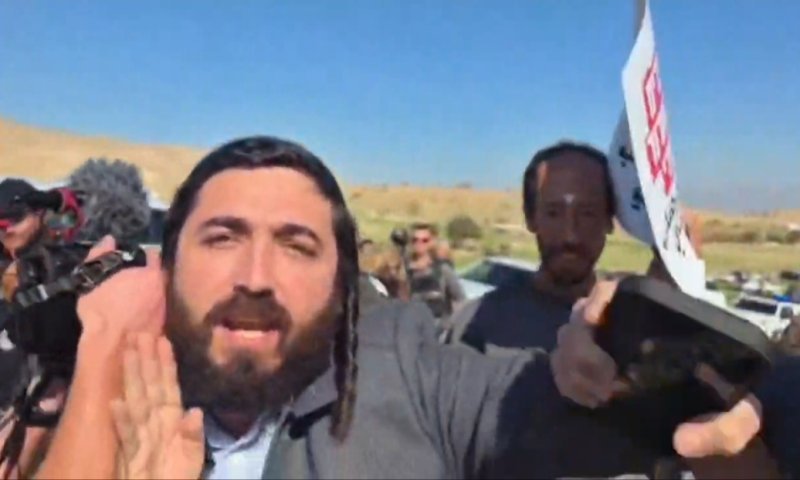 בעקבות תלונתו של הח"כ: נעצר והורחק האנרכיסט שתקף את סוכות