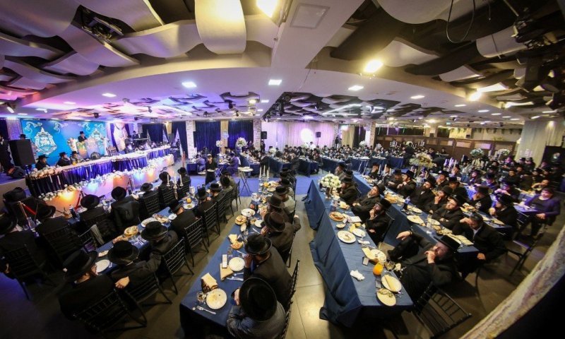 בקרעטשניף סיגעט קיימו מעמד היסטורי "יזכור אהבתו"