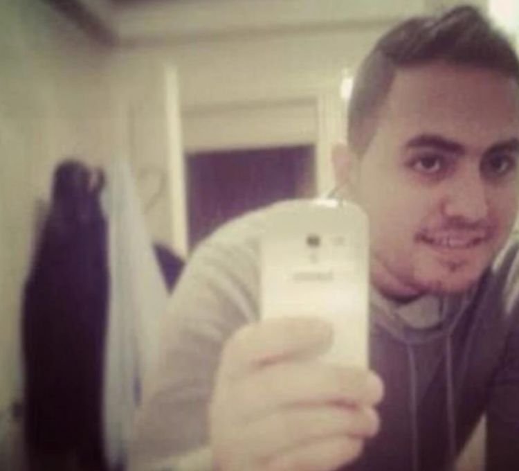 באדיבות המצלם