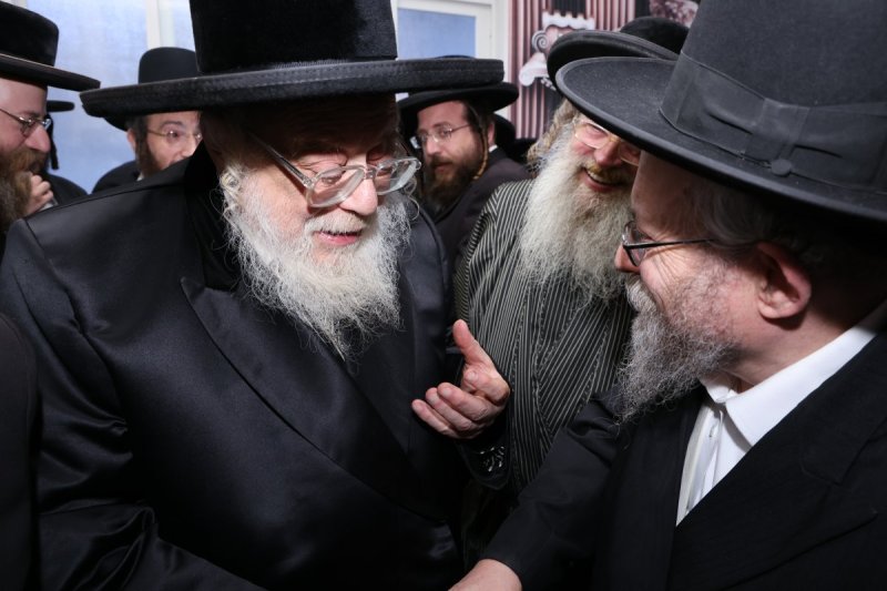 שמואל דריי ומ.א נוימן