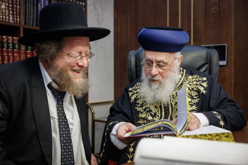 דניאל נפוסי