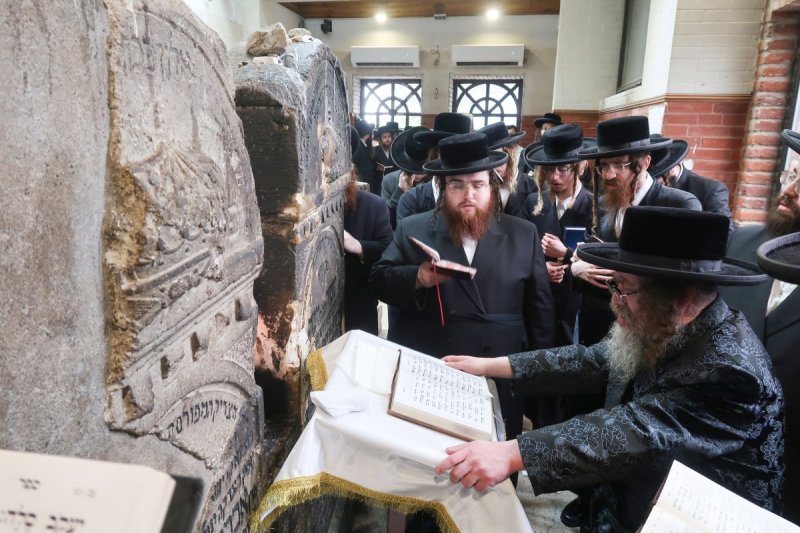 מ.א נוימן