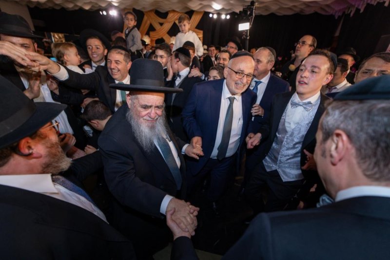 דניאל נפוסי ומאיר זלזניק