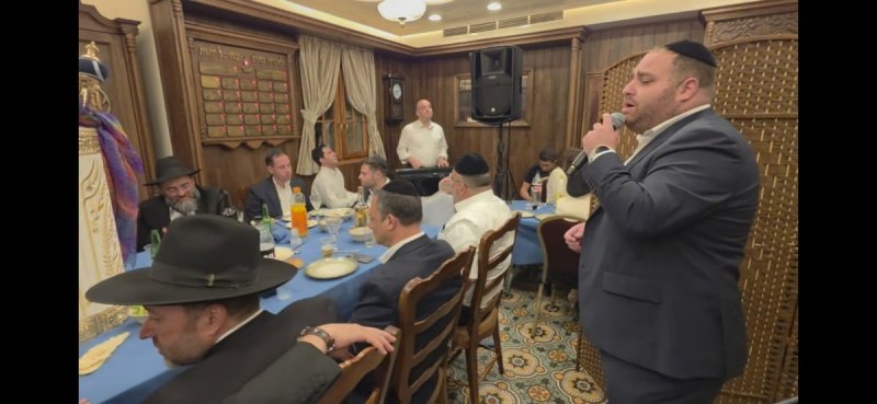 באדיבות המצלם