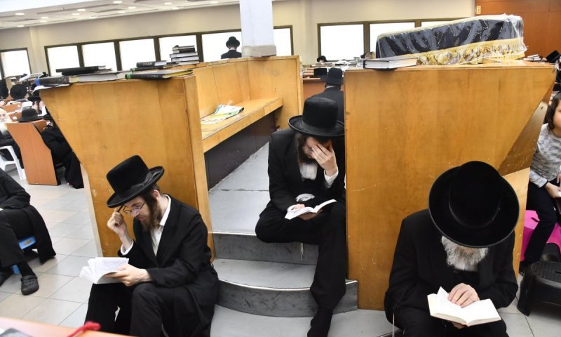  זמני צום תשעה באב והלכות סעודה מפסקת ותשעה באב תשפ''ו - 2026 