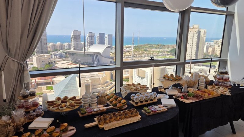 שוקי בריכטא