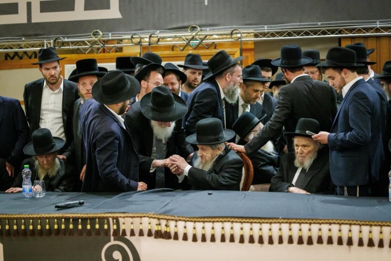 דניאל נפוסי ומאיר זלזניק