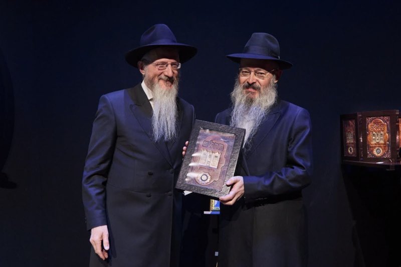 דמיטרי לובאייב