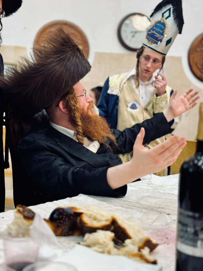 באדיבות המצלם