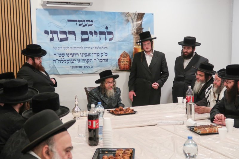 מ.א נוימן