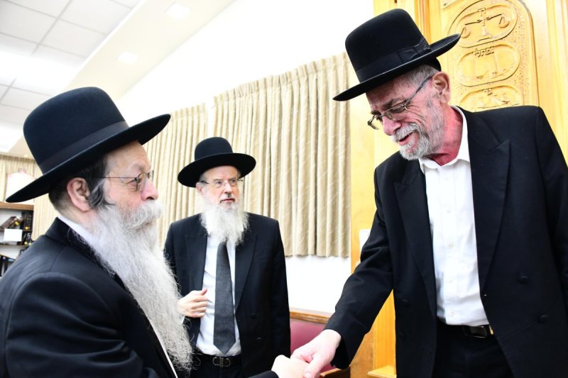 שוקי לרר