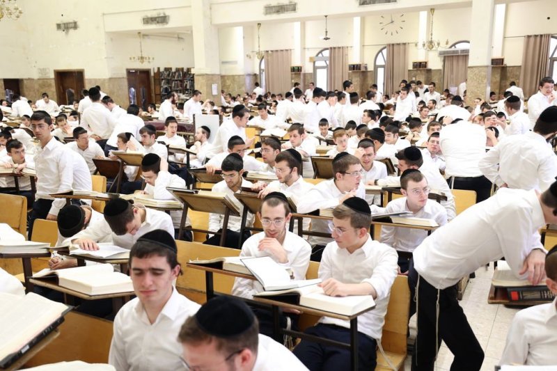 באדיבות המצלם