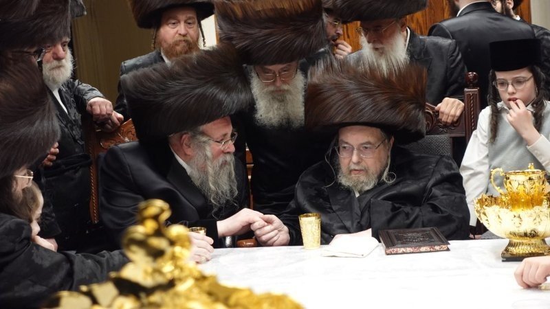 אנשיל בעק וא.מ.ש