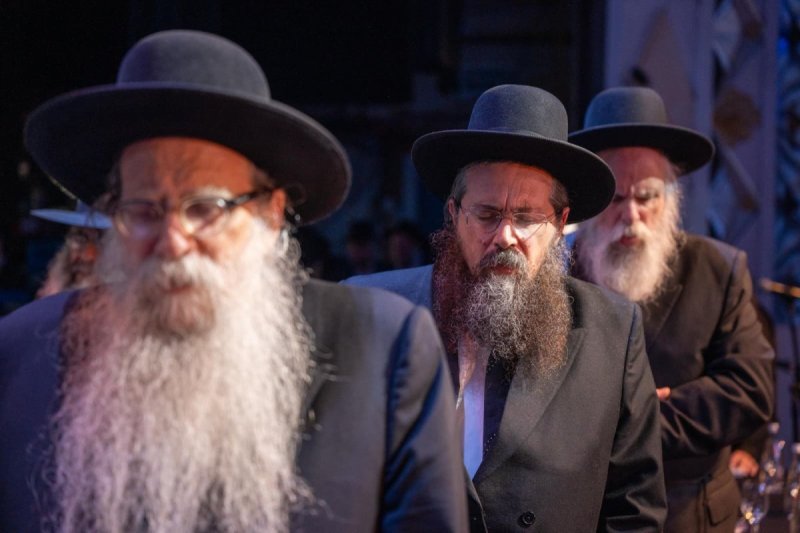 דניאל נפוסי ומאיר זלזניק