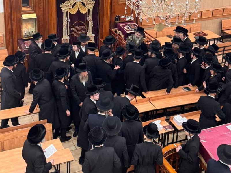 באדיבות המצלם