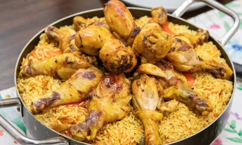 עוף עם אורז בסיר סוטאז' עם טיפ מעניין :)