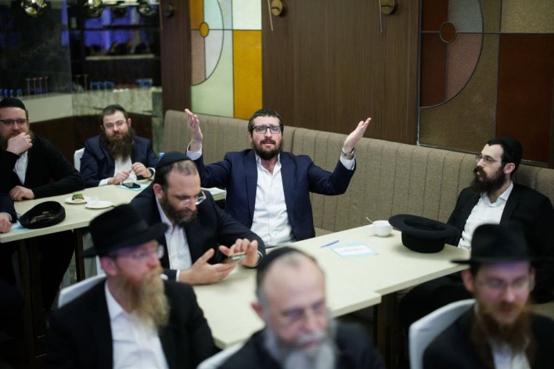 לוי נאזרוב