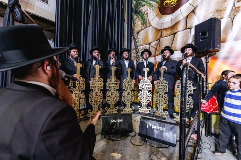 האחים לעטשעווסקי - שלמה ב. - אייזיק ג,  י. שטיין
