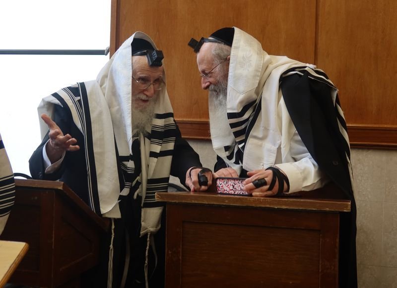 באדיבות המצלם