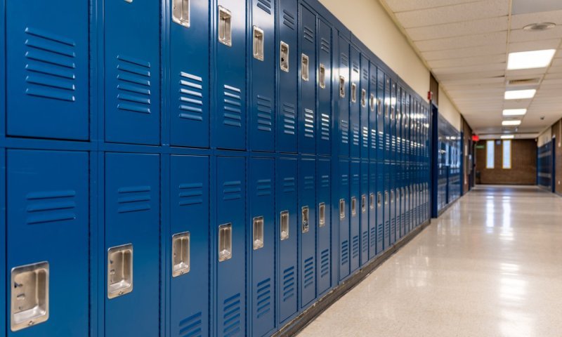 קריאה לשרי הביטחון והחינוך: "פתחו את המוסדות הממוגנים"