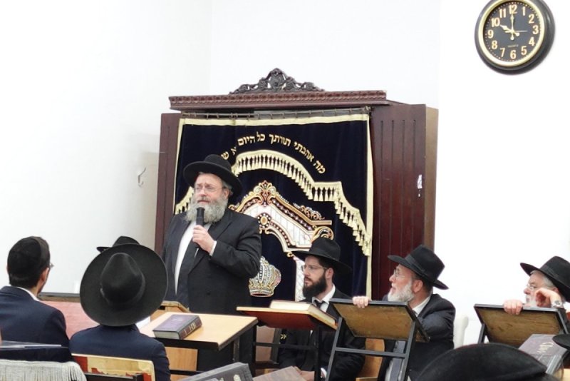 באדיבות המצלם