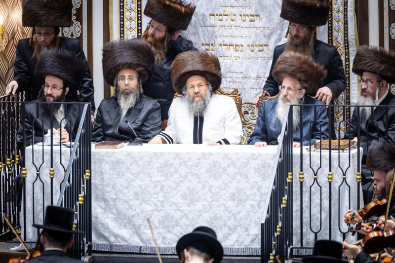 האחים לאנטשעווסקי ואייזיק ג.