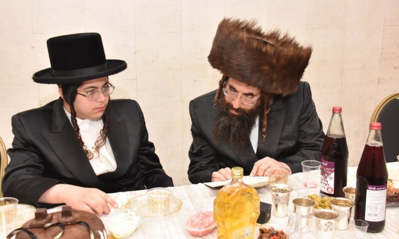 בן הרב ממאקאווא ב"ב והחתן של אב"ד סערדאהעלי בירמ"צ את בנו