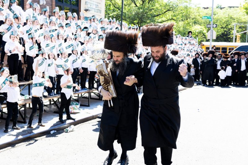 אברומי בלום