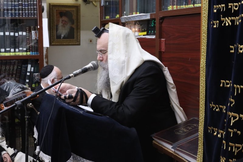 באדיבות המצלם