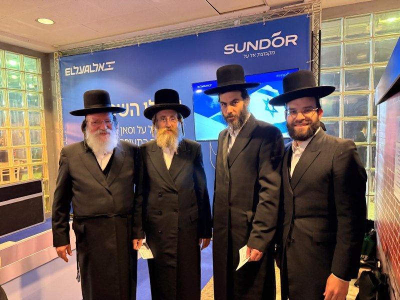 באדיבות המצלם