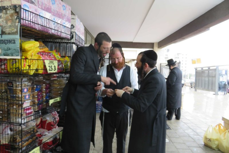 באדיבות המצלם