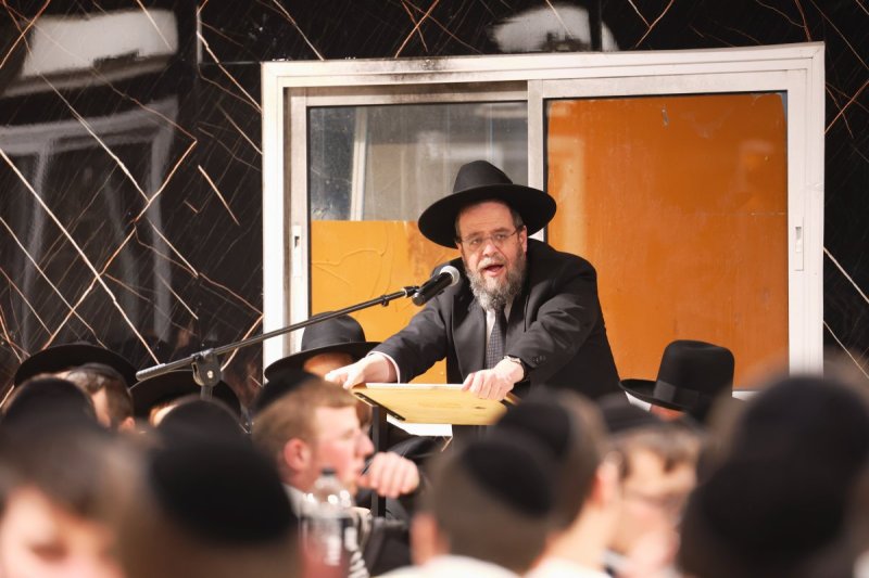 שמוליק קורלנסקי