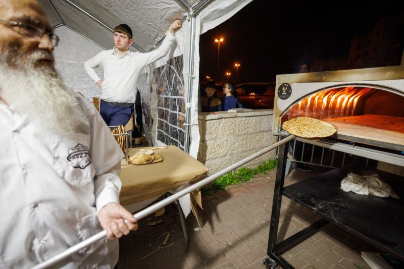 דניאל נפוסי