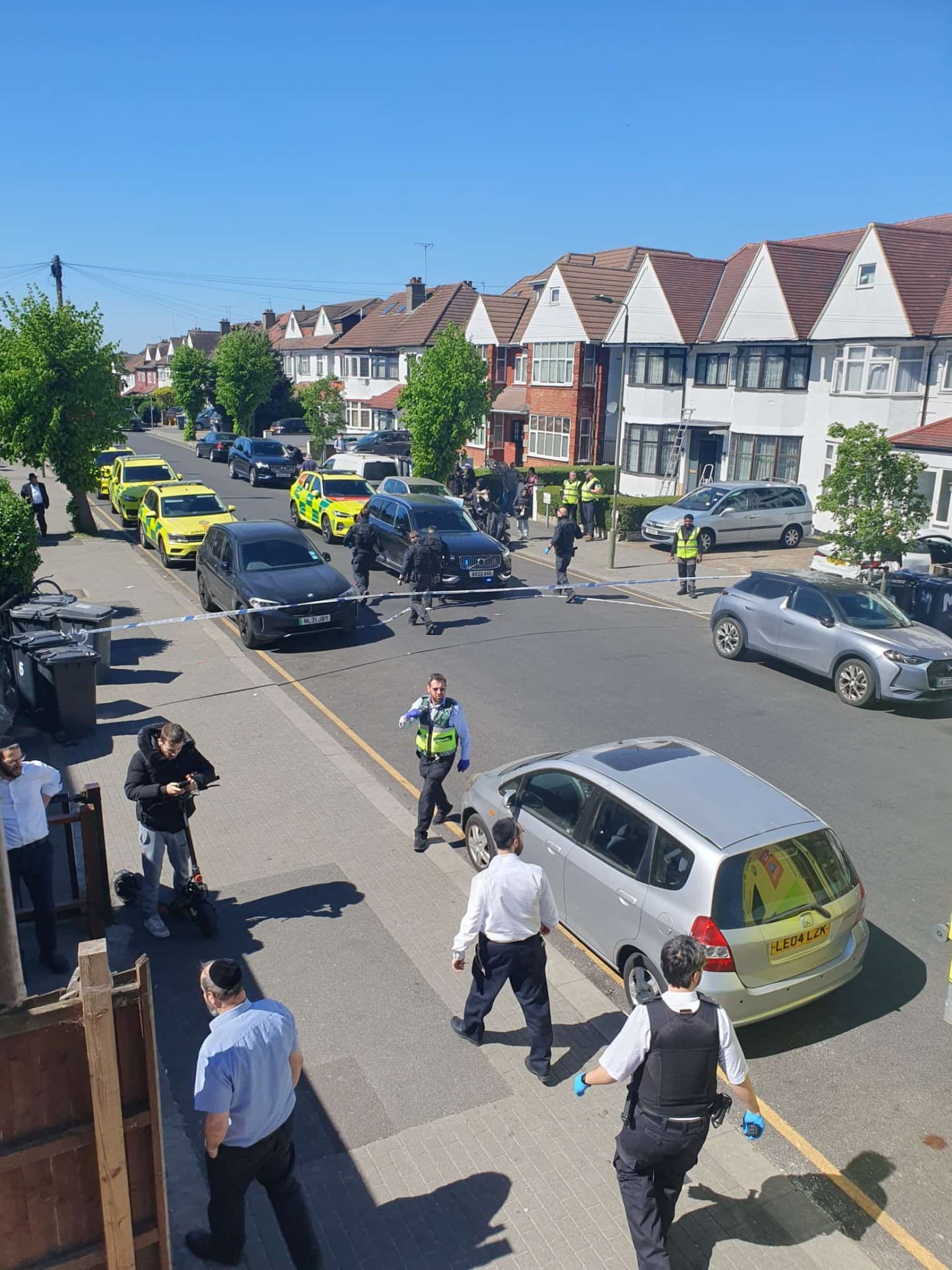 באדיבות המצלם