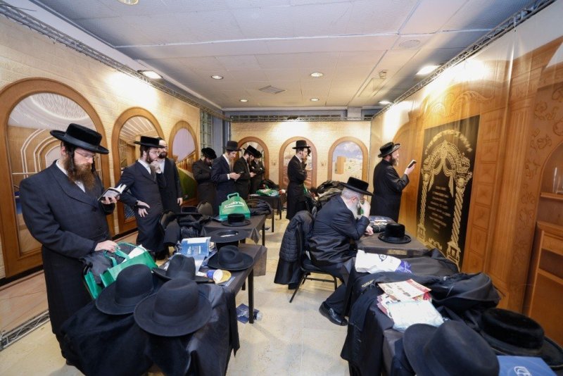 משה גולדשטיין ושמוליק קורלנסקי