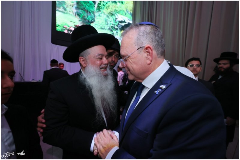 אלעזר פיינשטיין