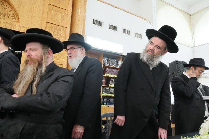 אברהם אבידן