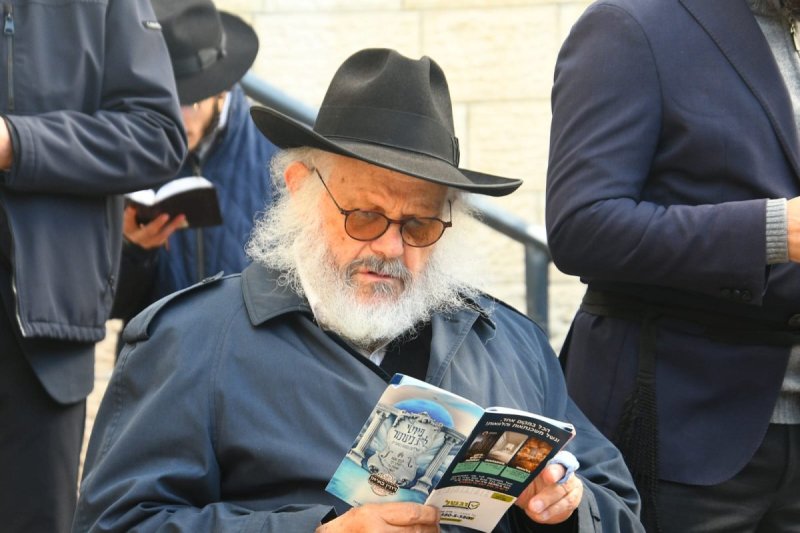 ארי קופרשטוק