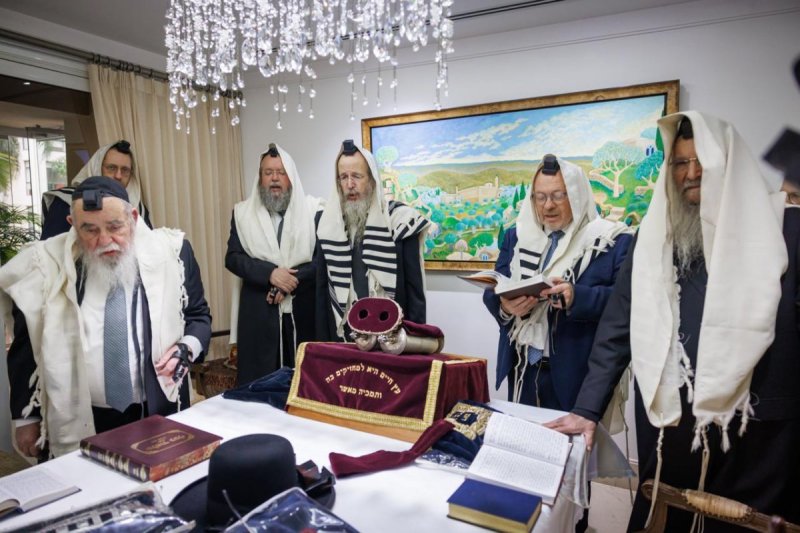 דניאל נפוסי ומאיר זלזניק