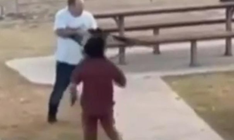 מתושב זמני לאזרח כבוד: אוסטרליה העניקה תושבות קבע לישראלי שנלחם במחבלים בסידני