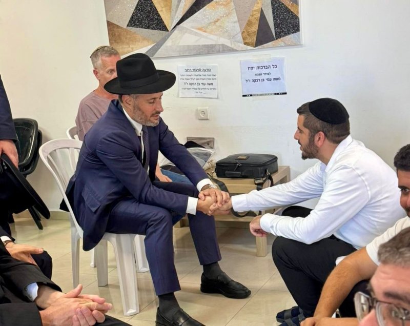 באדיבות המצלם