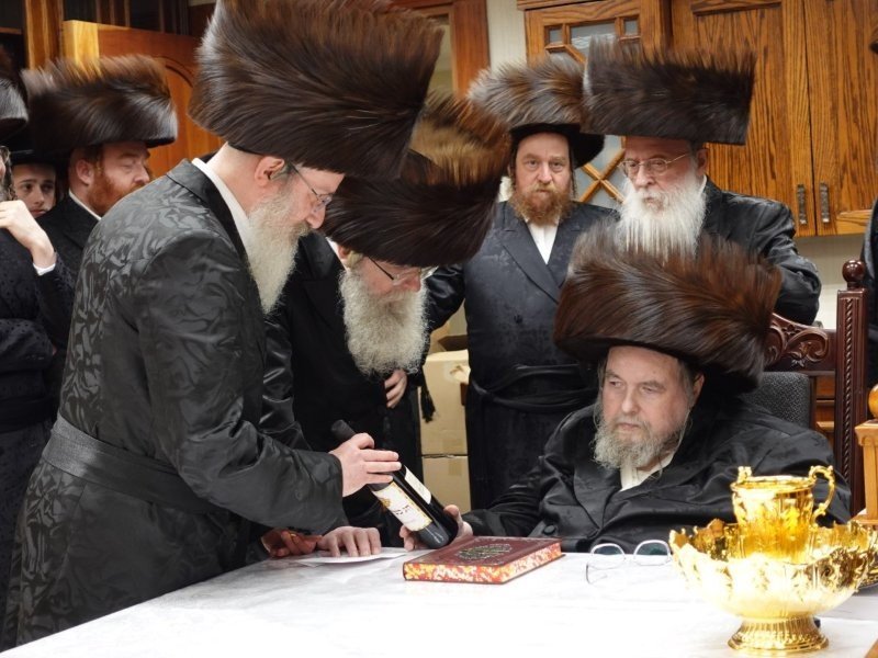 אנשיל בעק וא.מ.ש